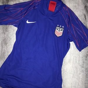 women’s US soccer jersey